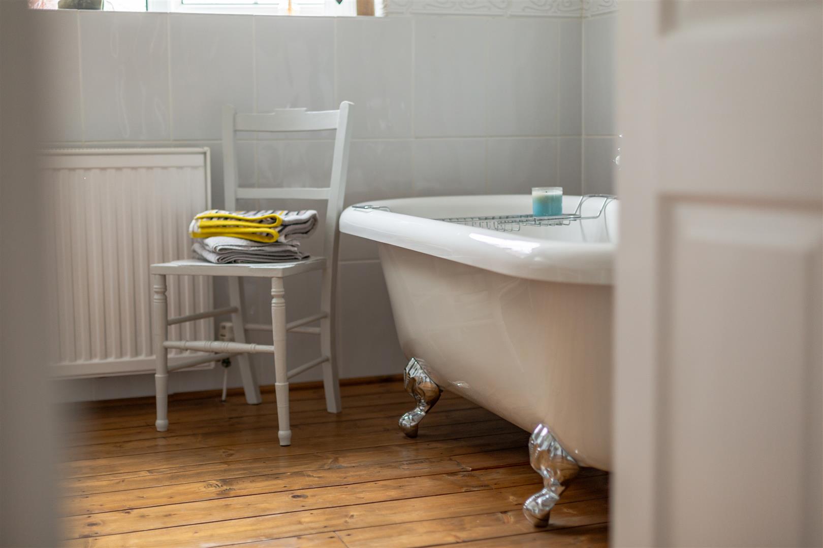 Ashleigh Road, Blackpill, Swansea, SA2 8EE